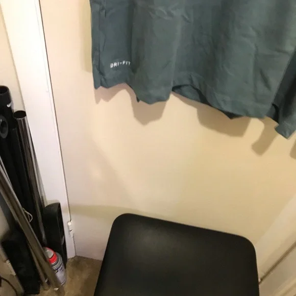 Nike Men's XL Teal Graphic Dri-Fit T-Shirt - Picture 3 of 5